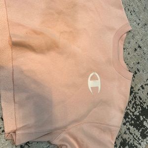 Cropped pink sweater